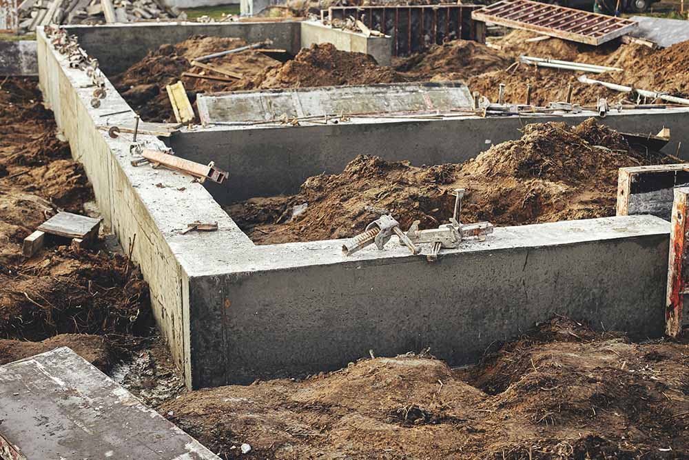 What Are The Early Warning Signs That Your Concrete Foundation Needs Repair?